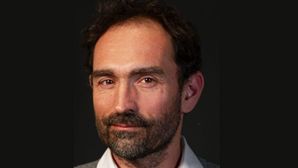 Portrait de Cédric Durand, professeur associé d’économie politique à l’Université de Genève